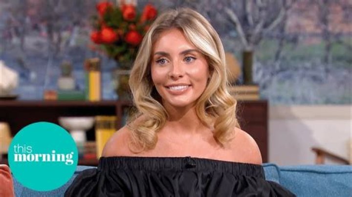 Bonnie Dobson Net Worth, Age, Height, Weight, Family, Wiki 2024