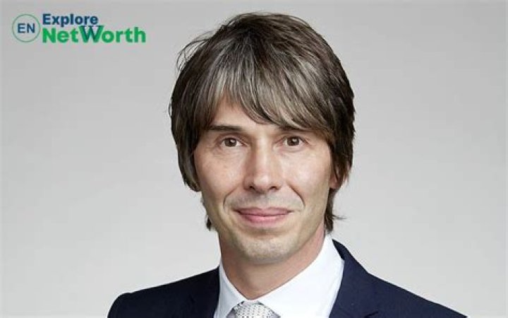 Brian Cox Net Worth, Age, Height, Weight, Family, Wiki 2024