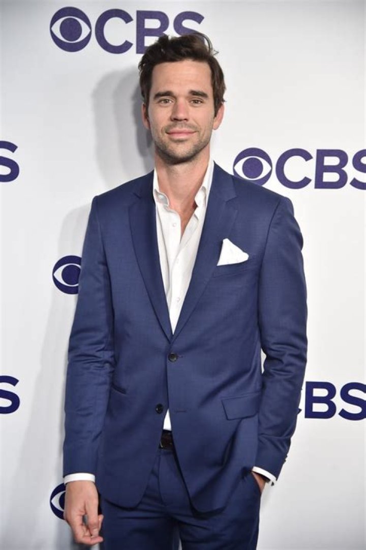 David Walton Net Worth, Age, Height, Weight, Family, Wiki 2024