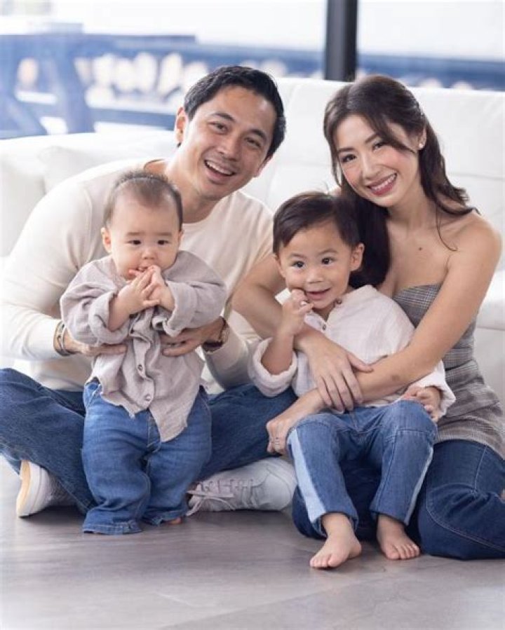 Kryz Uy Net Worth, Age, Height, Husband, Family, Wiki 2024