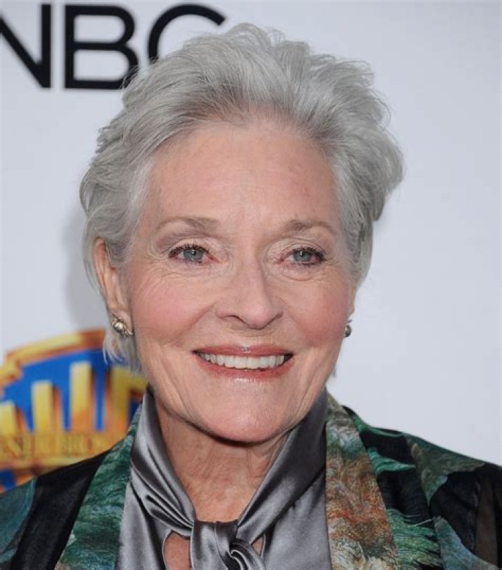 Lee Meriwether Net Worth, Age, Height, Husband, Family, Wiki 2024