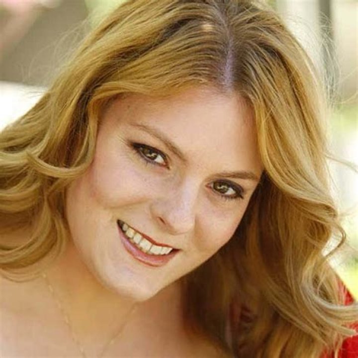 Mariclare Costello Net Worth, Age, Height, Husband, Family, Wiki 2024