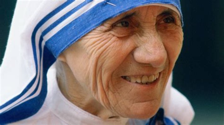 Mother Teresa Net Worth at Death, Date, Place and Cause of Death, Family, etc