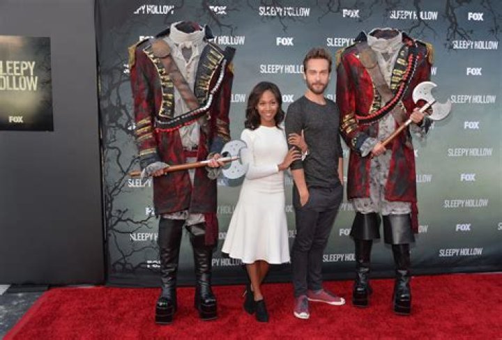 Nicole Beharie Net Worth, Age, Height, Weight, Family, Wiki 2024