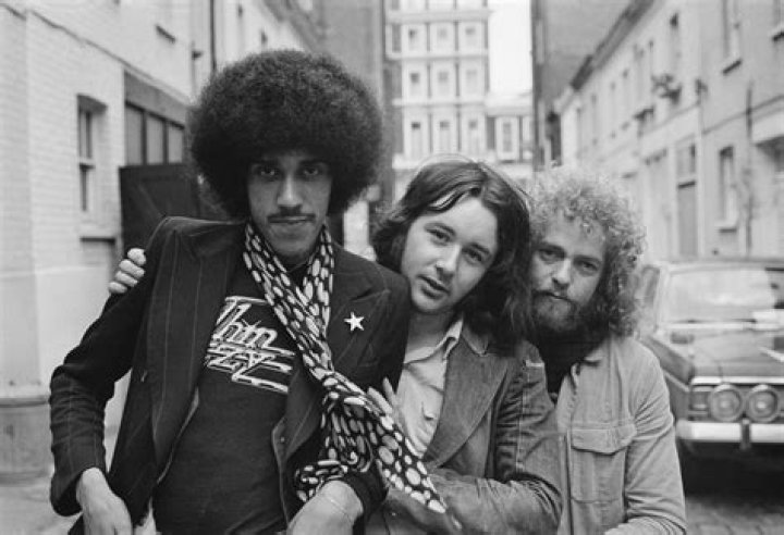 Phil Lynott Net Worth at Death, Date, Place and Cause of Death, Family, etc