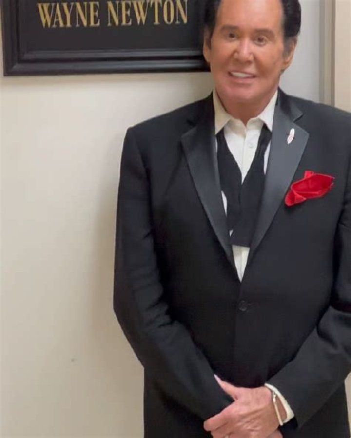 Wayne Newton Net Worth, Age, Height, Weight, Family, Wiki 2024